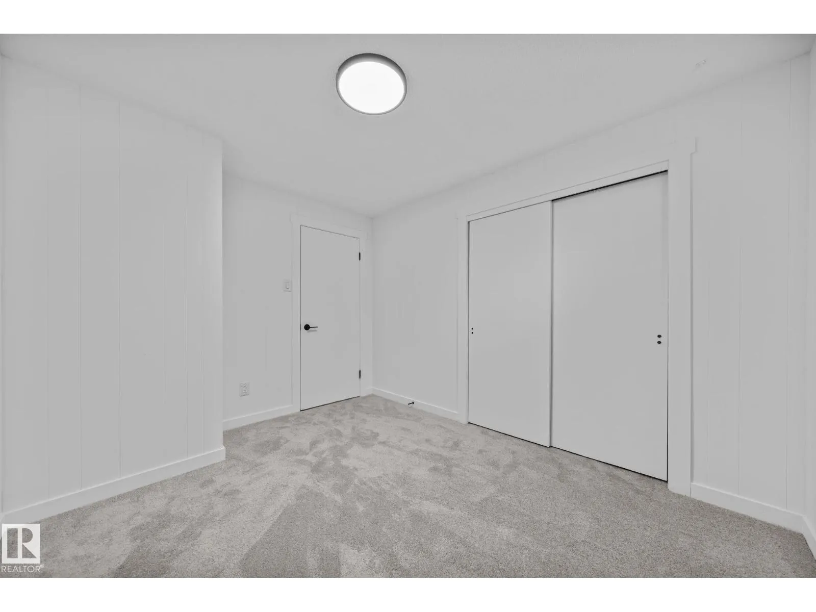 13123 85 ST NW