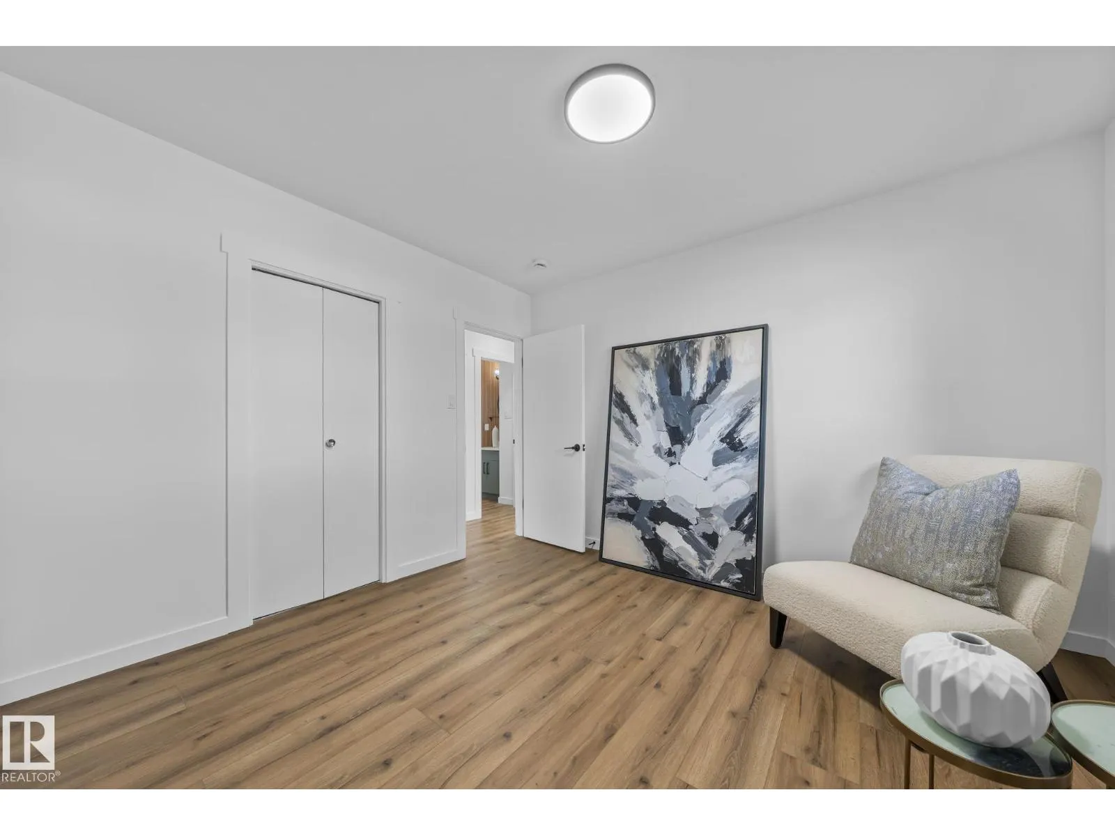 13123 85 ST NW