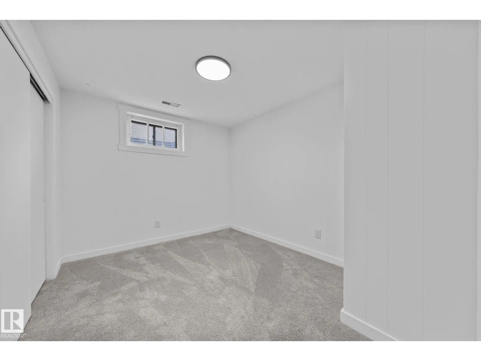 13123 85 ST NW