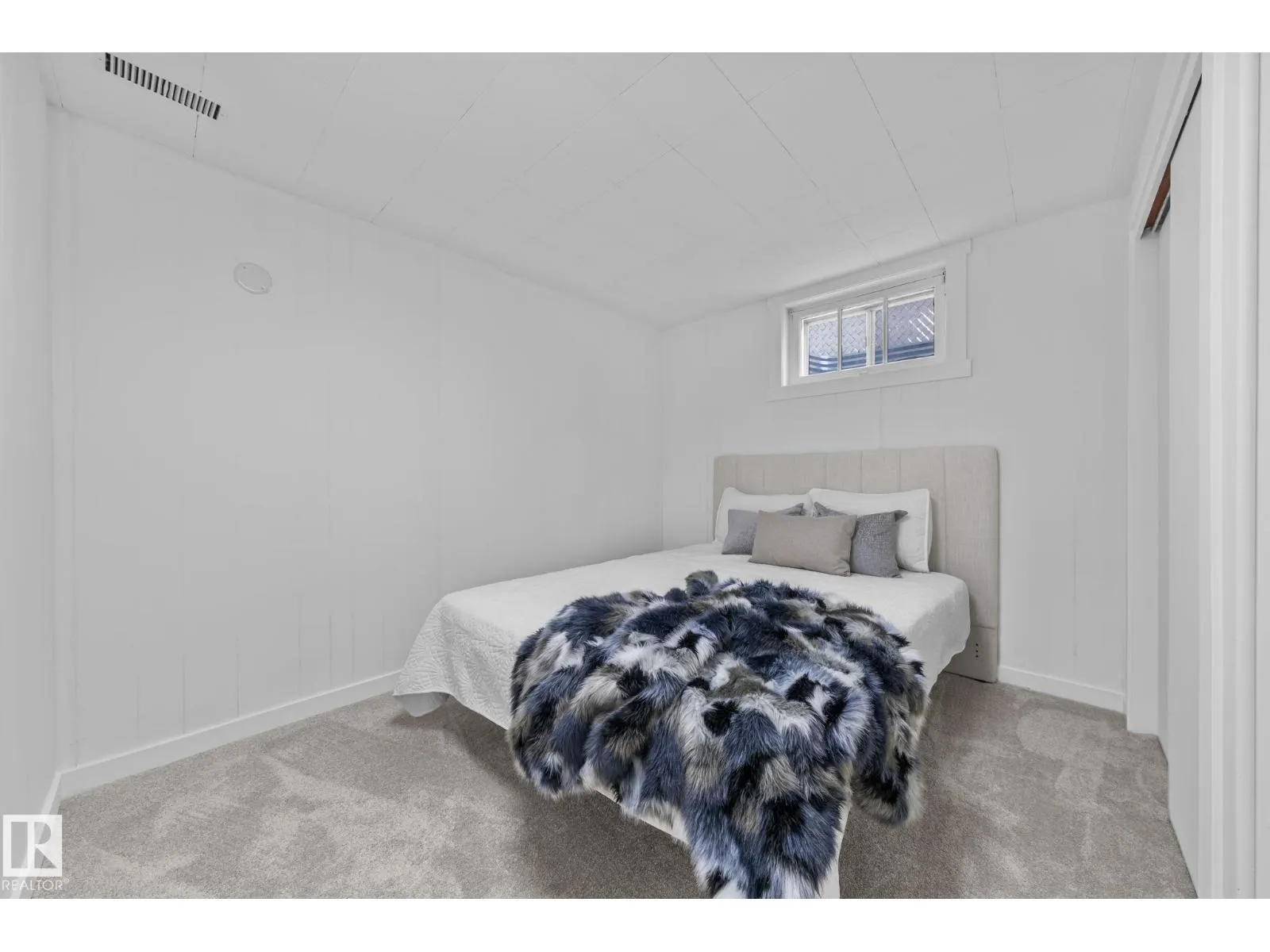 13123 85 ST NW