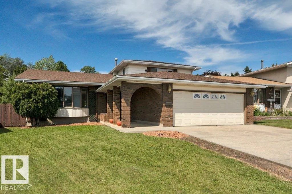 3520 103 AV NW