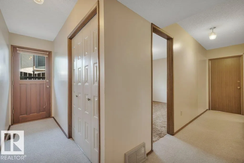 3520 103 AV NW