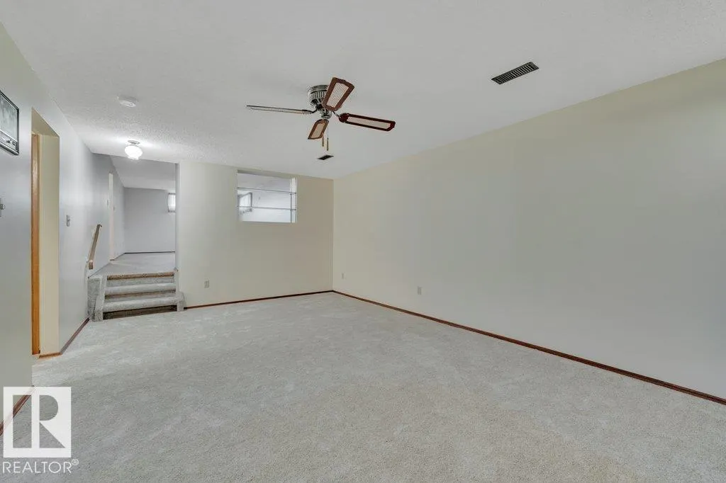 3520 103 AV NW