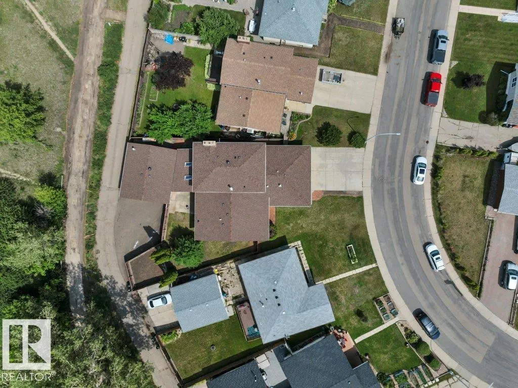 3520 103 AV NW