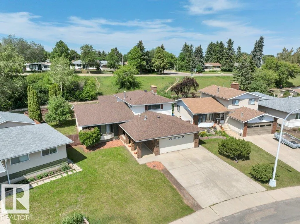 3520 103 AV NW