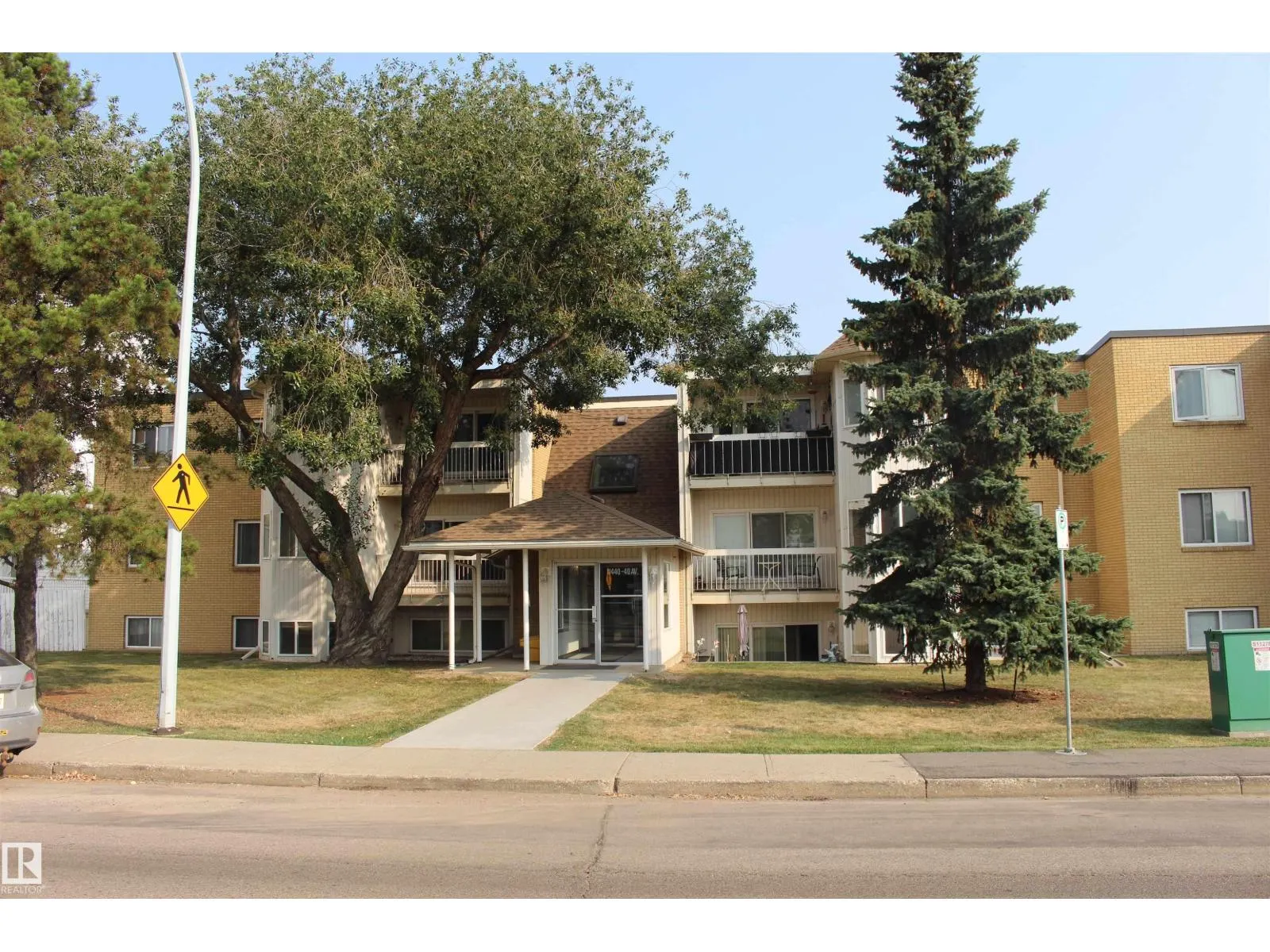#304 11440 40 AV NW