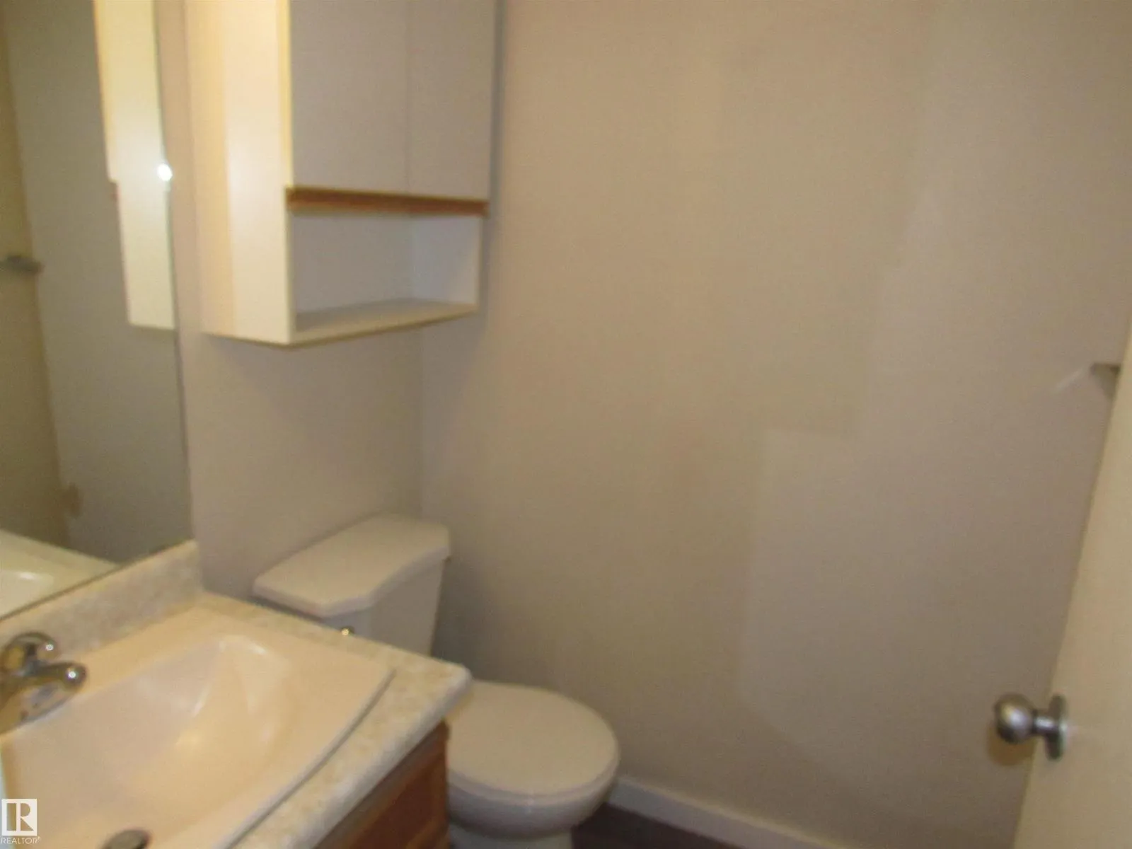 #69 6220 172 ST NW