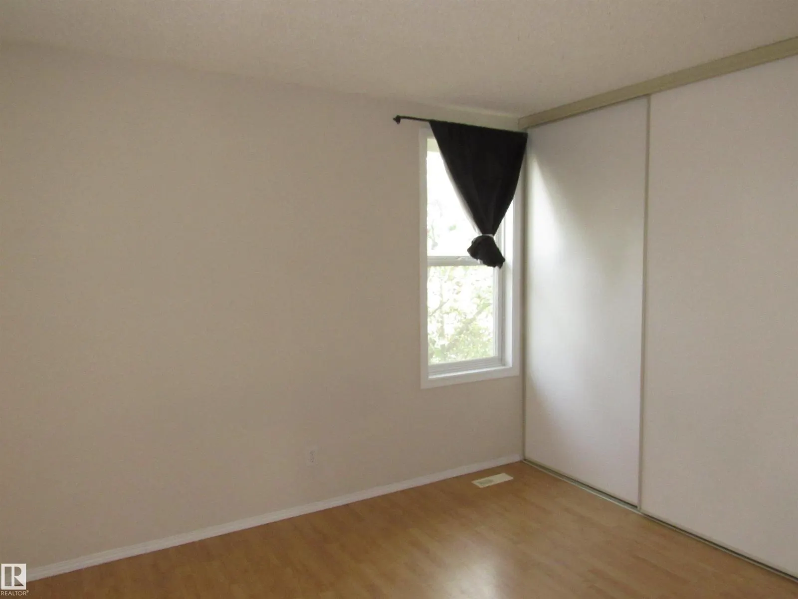 #69 6220 172 ST NW