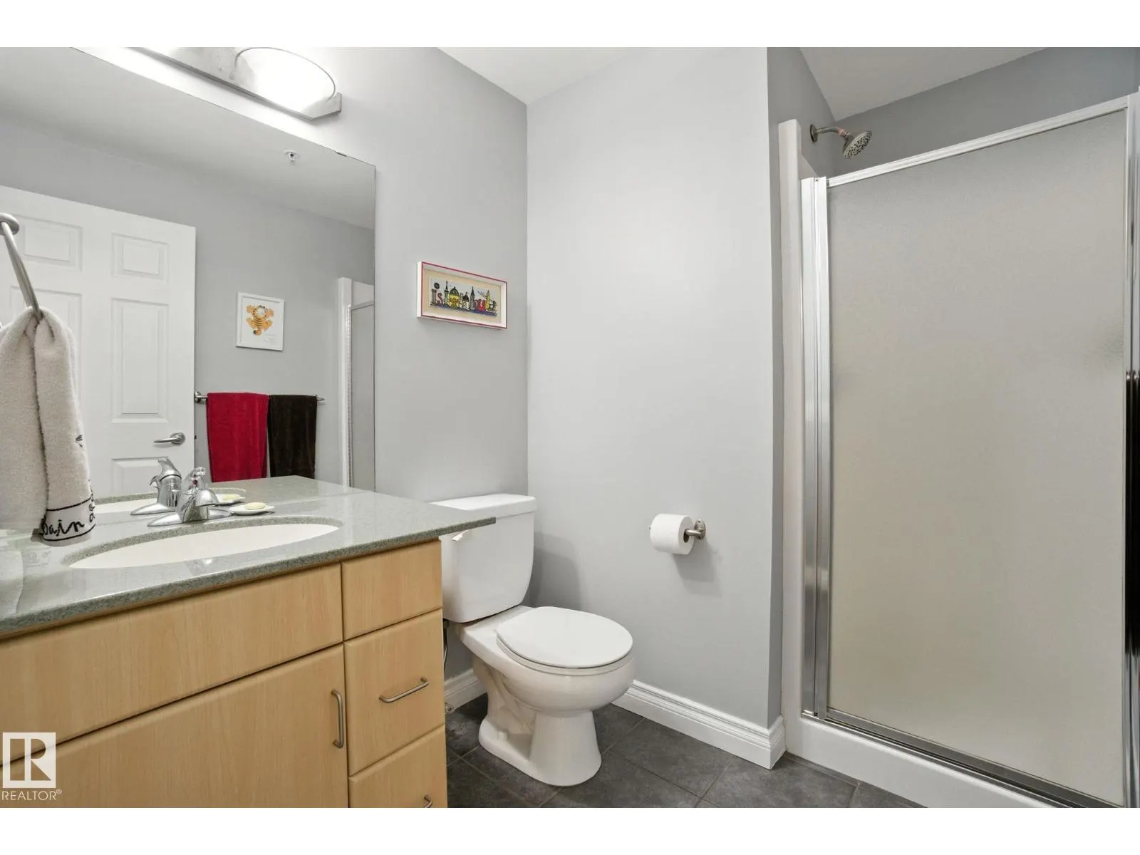#305 9819 96A ST NW