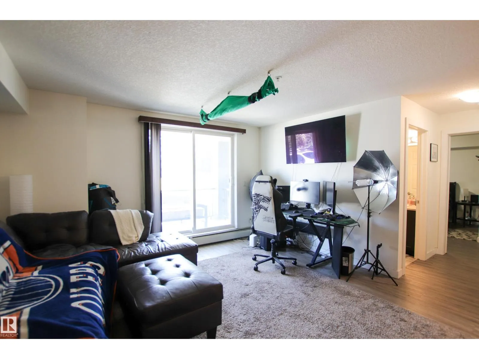 #125 920 156 ST NW