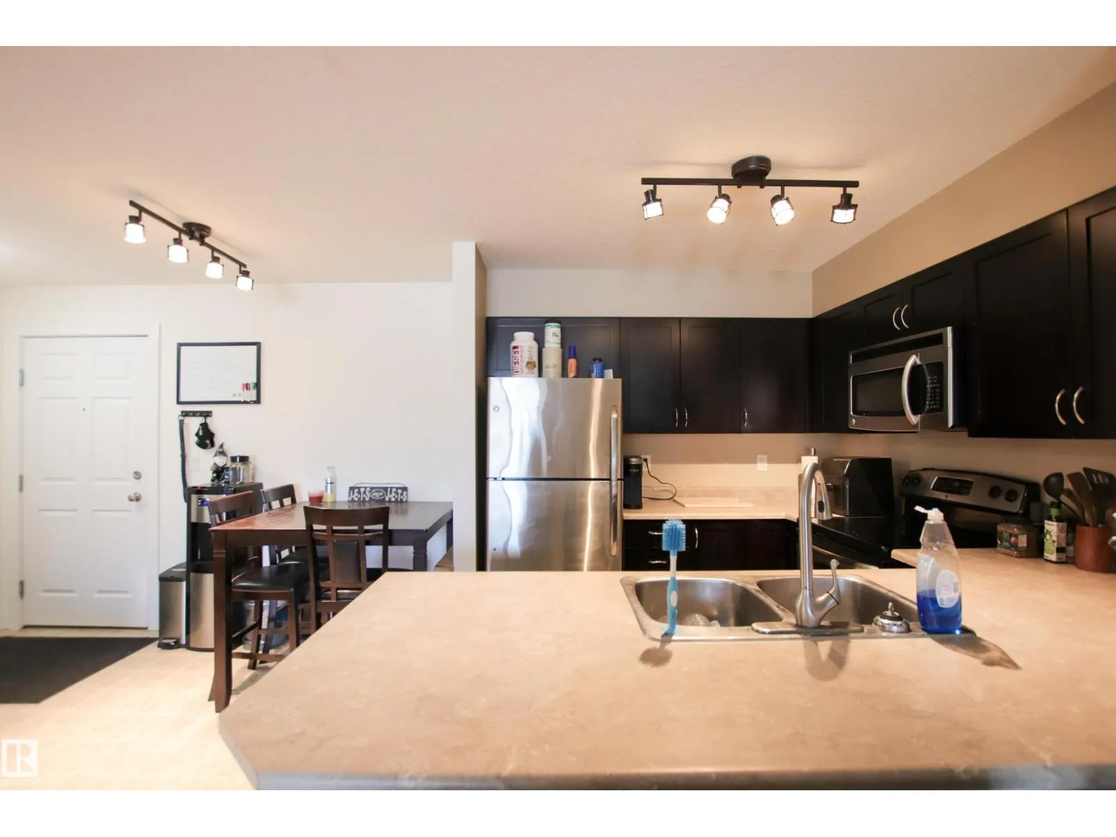 #125 920 156 ST NW