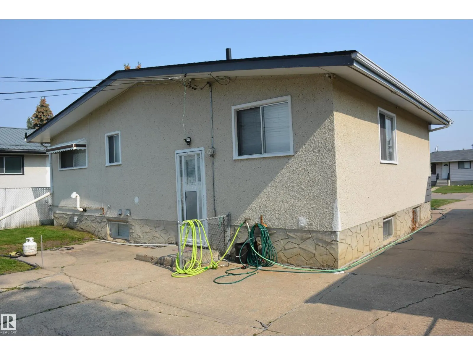 5506 56 ST