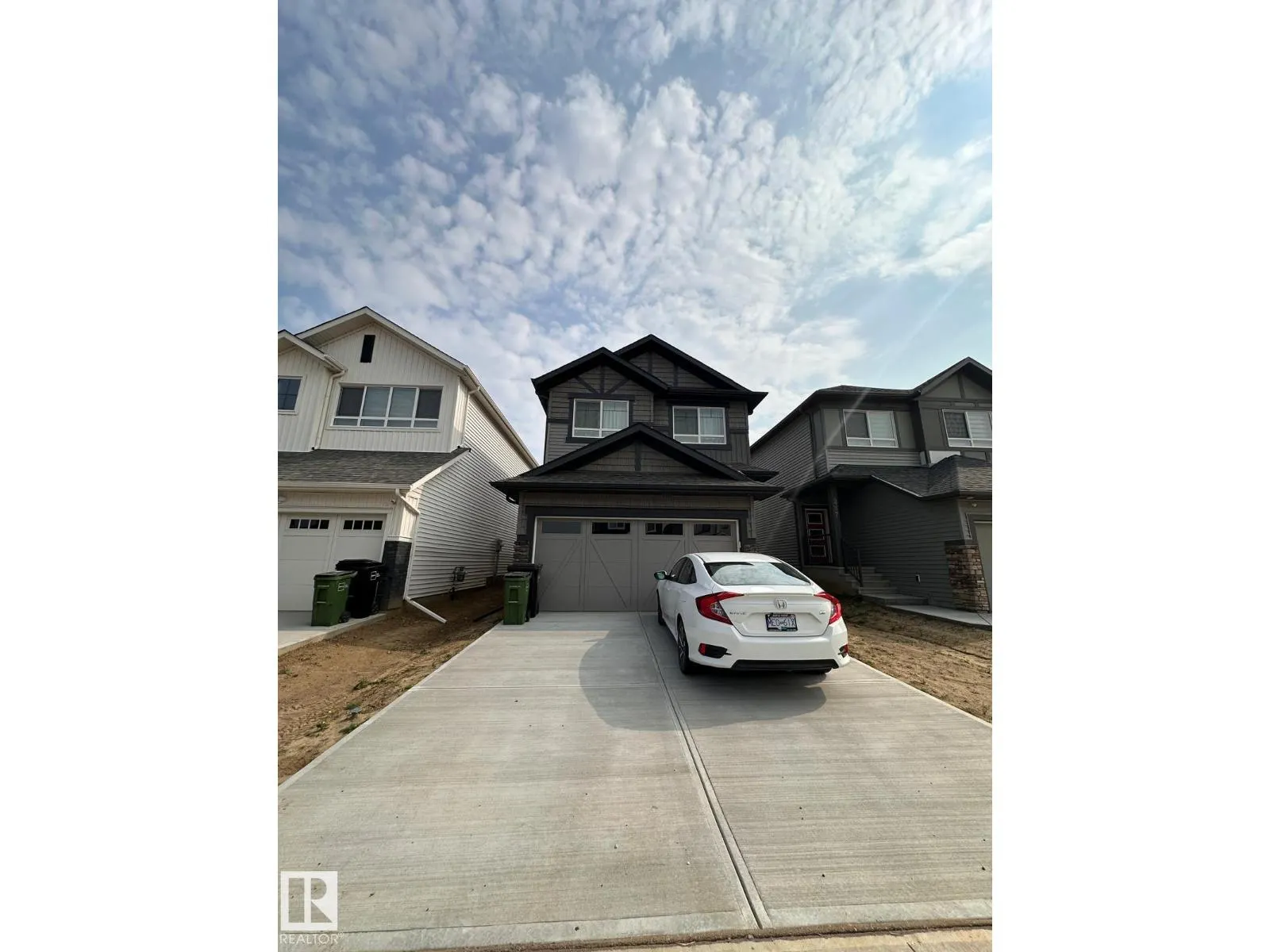 9331 227 ST NW