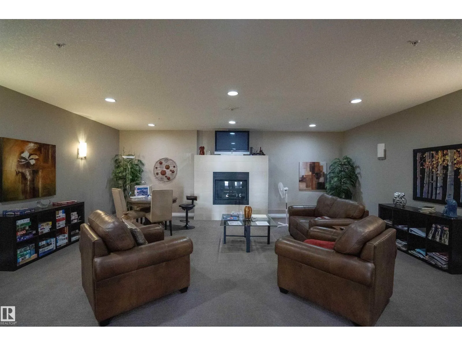 #504 5211 50 ST