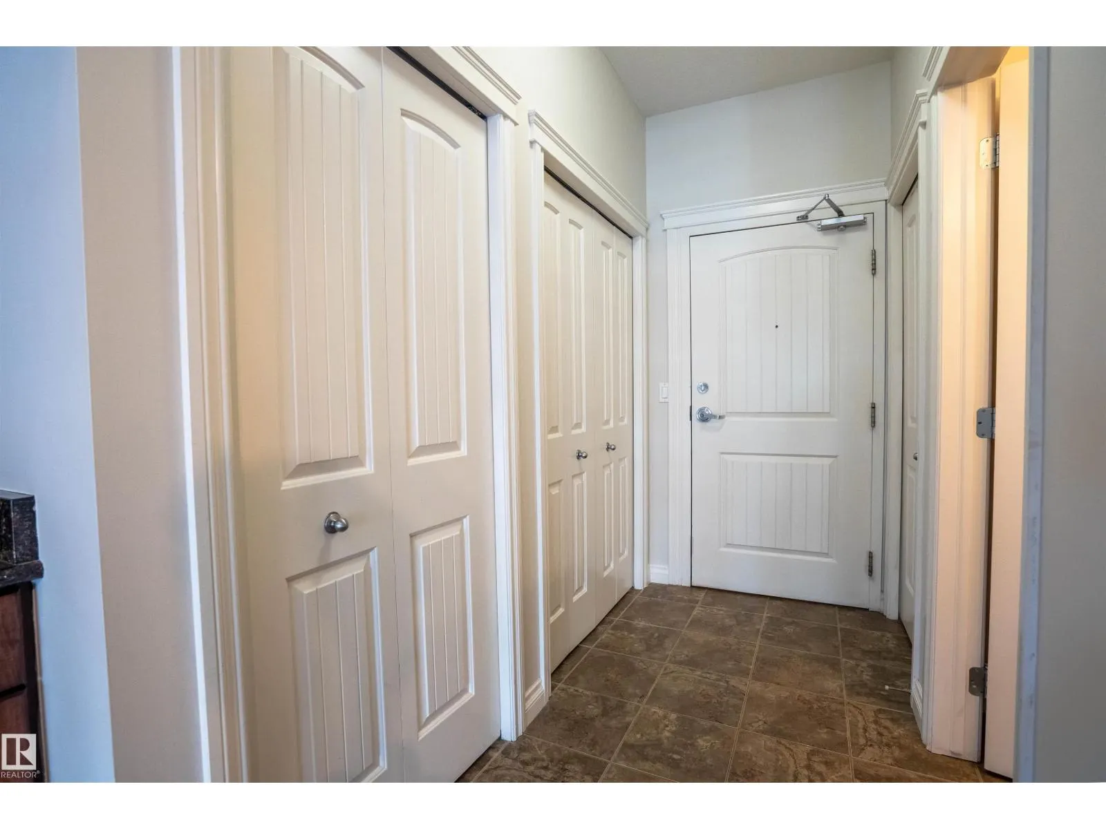 #504 5211 50 ST