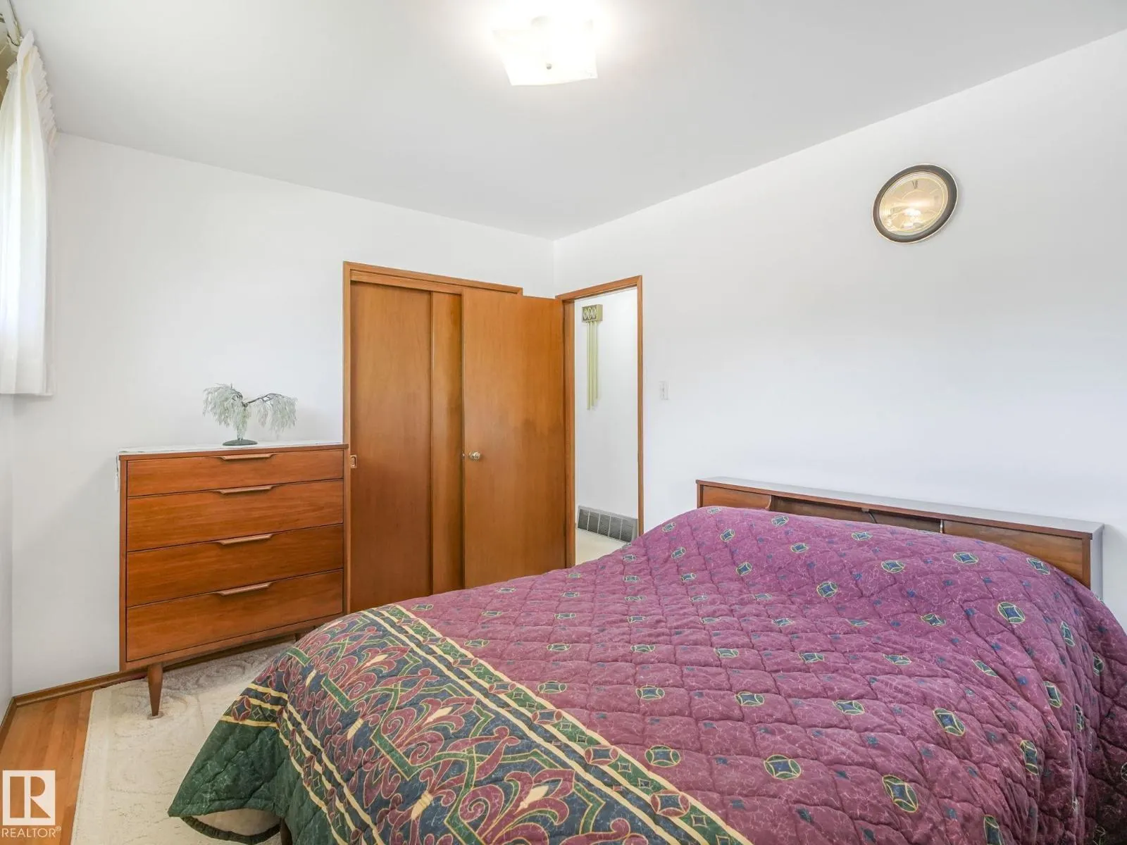9010 MEADOWLARK RD NW