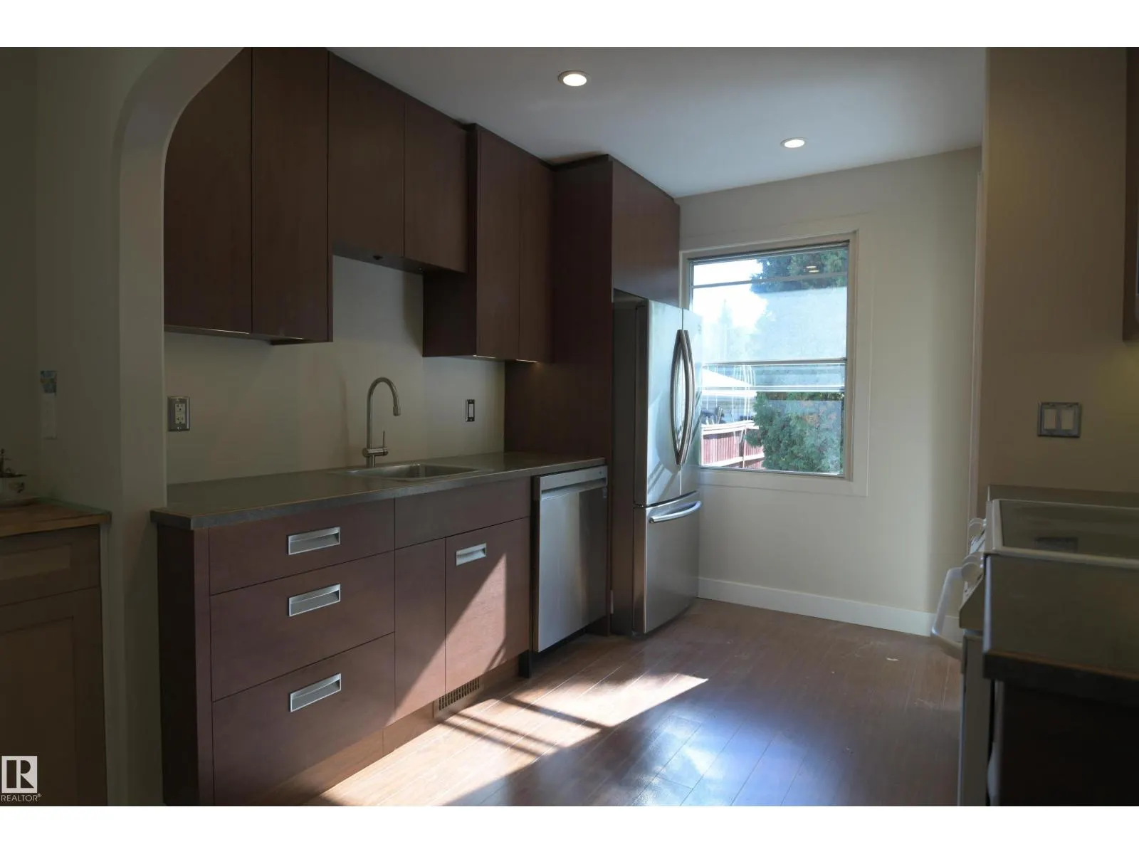 7531 81 AV NW