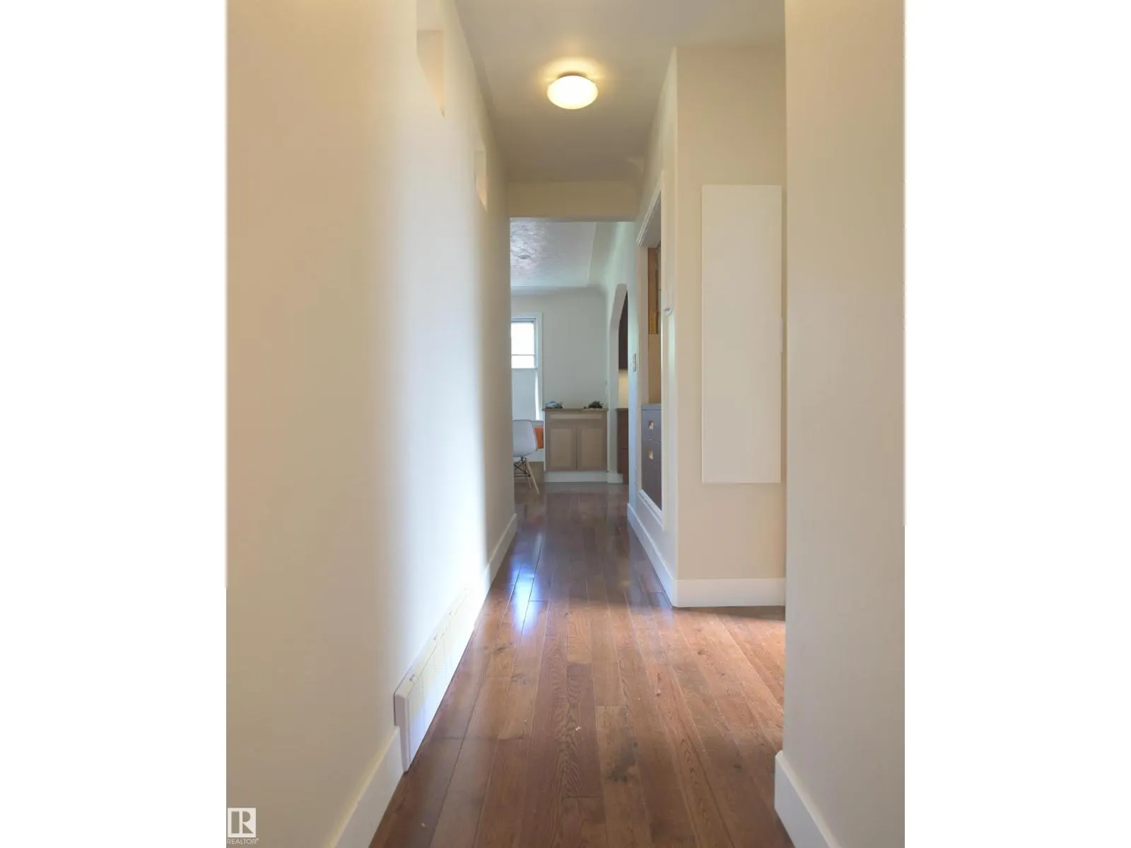 7531 81 AV NW
