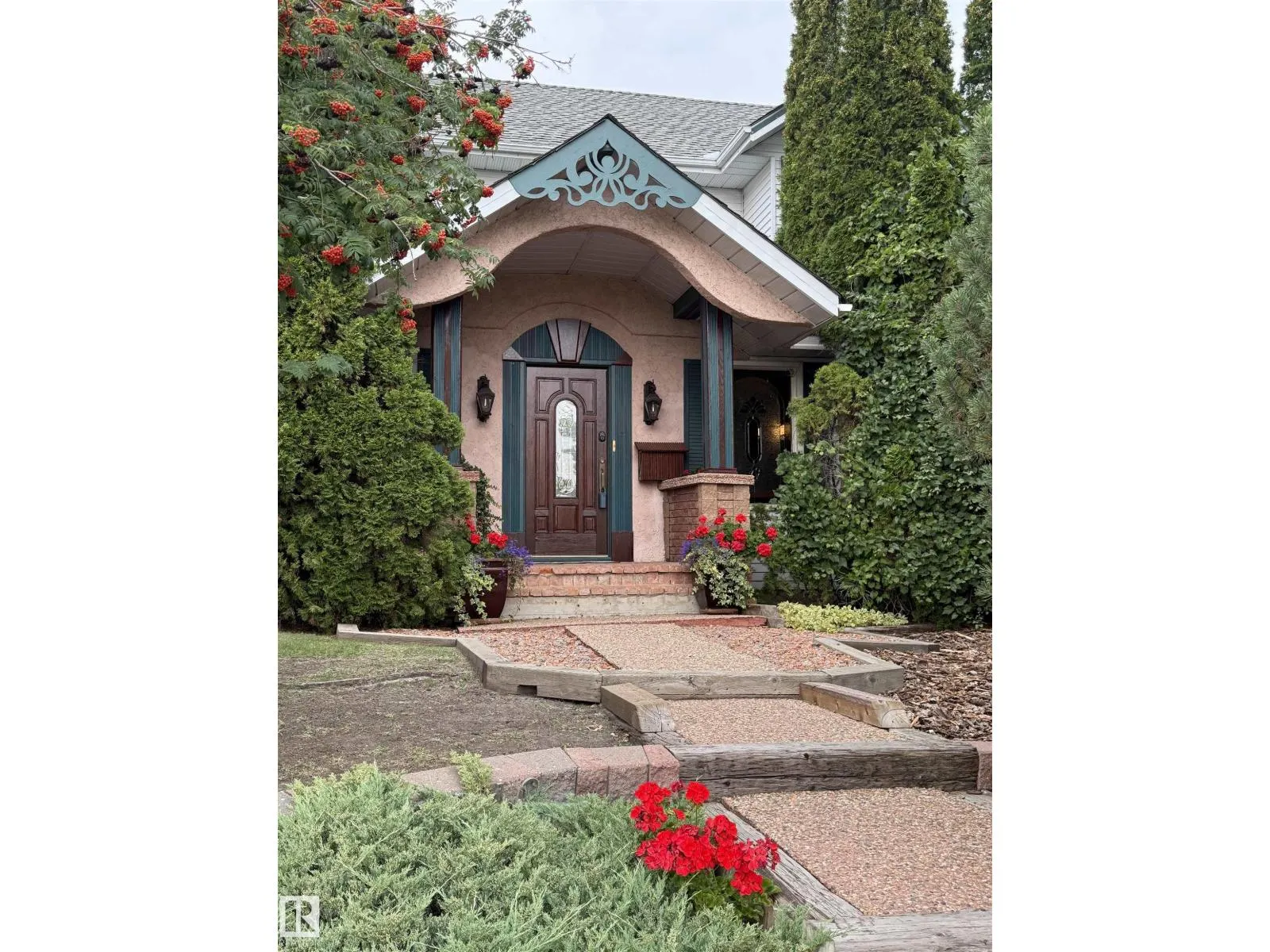 18516 97A AV NW