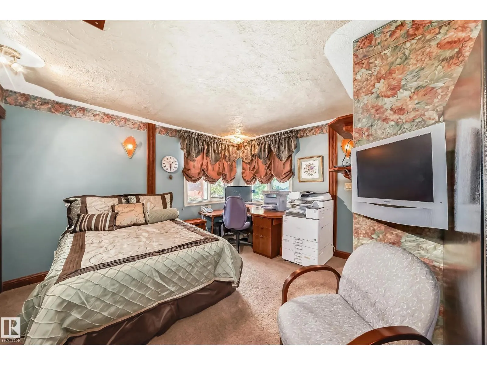 18516 97A AV NW