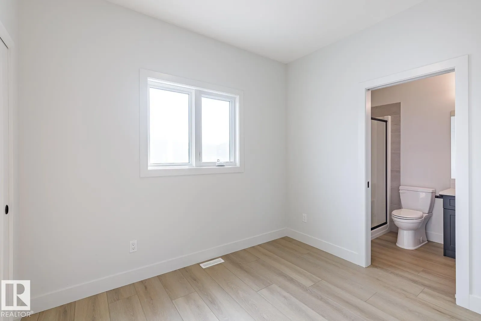 13113 212A ST NW