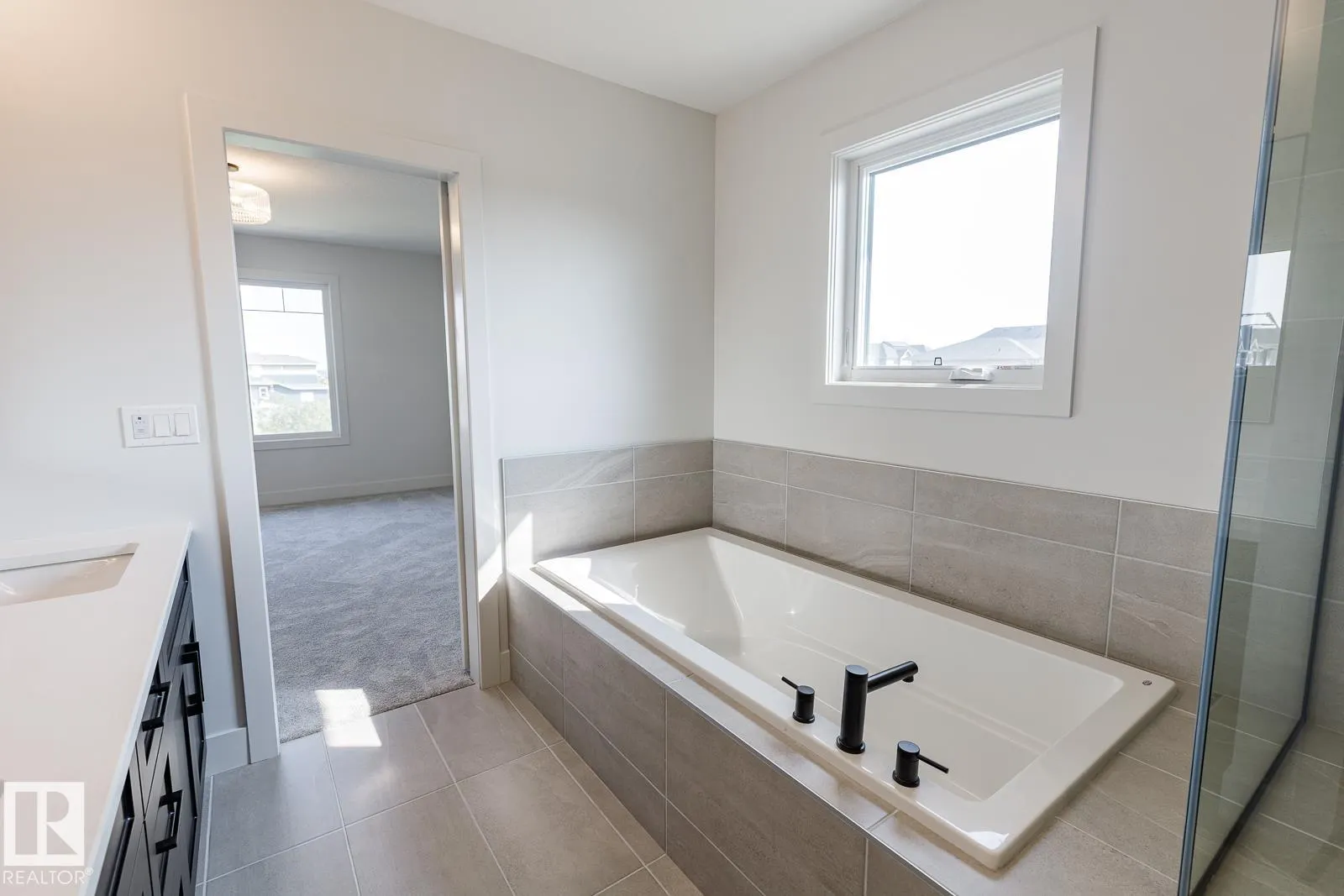 13113 212A ST NW