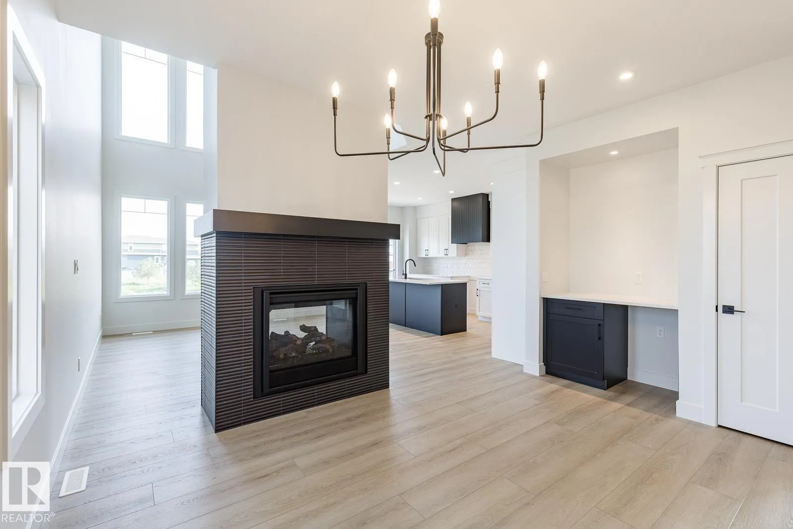 13113 212A ST NW