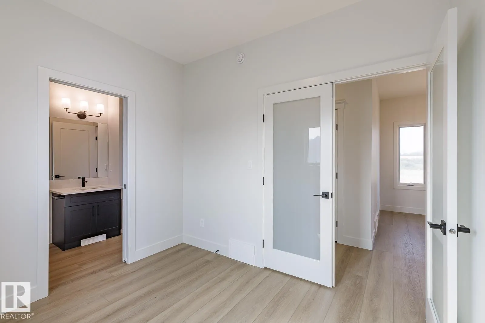 13113 212A ST NW