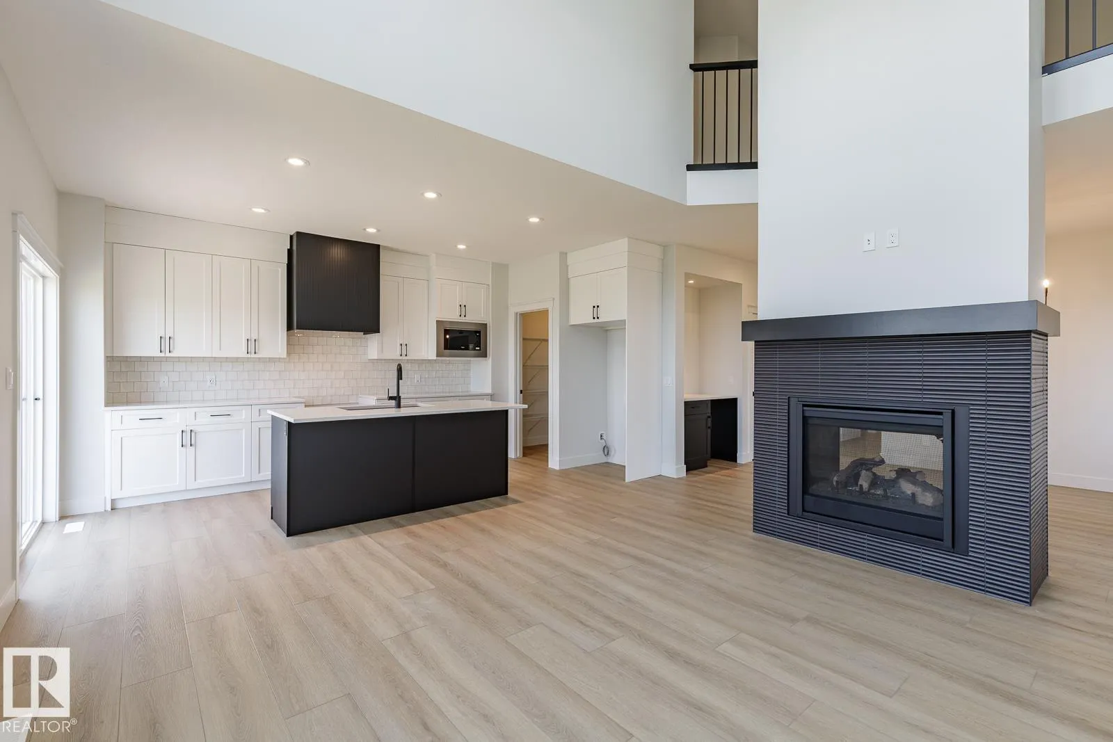 13113 212A ST NW