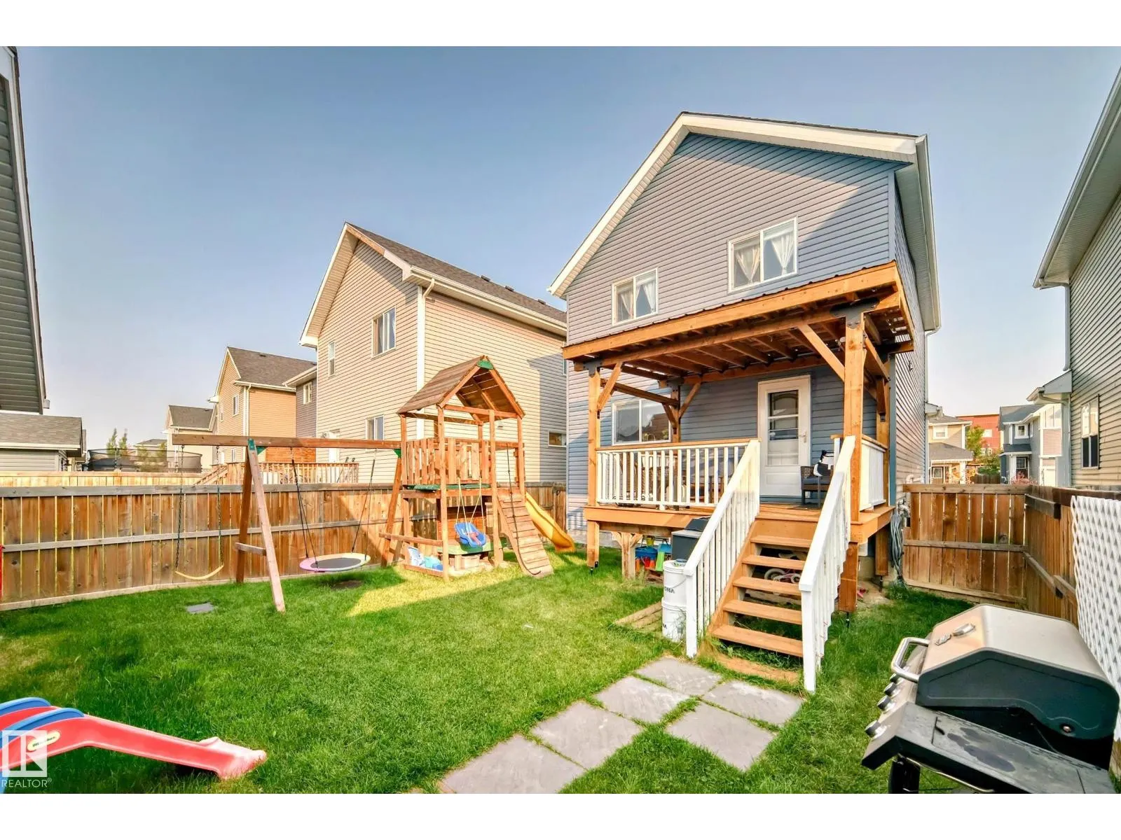 398 SIMMONDS WY