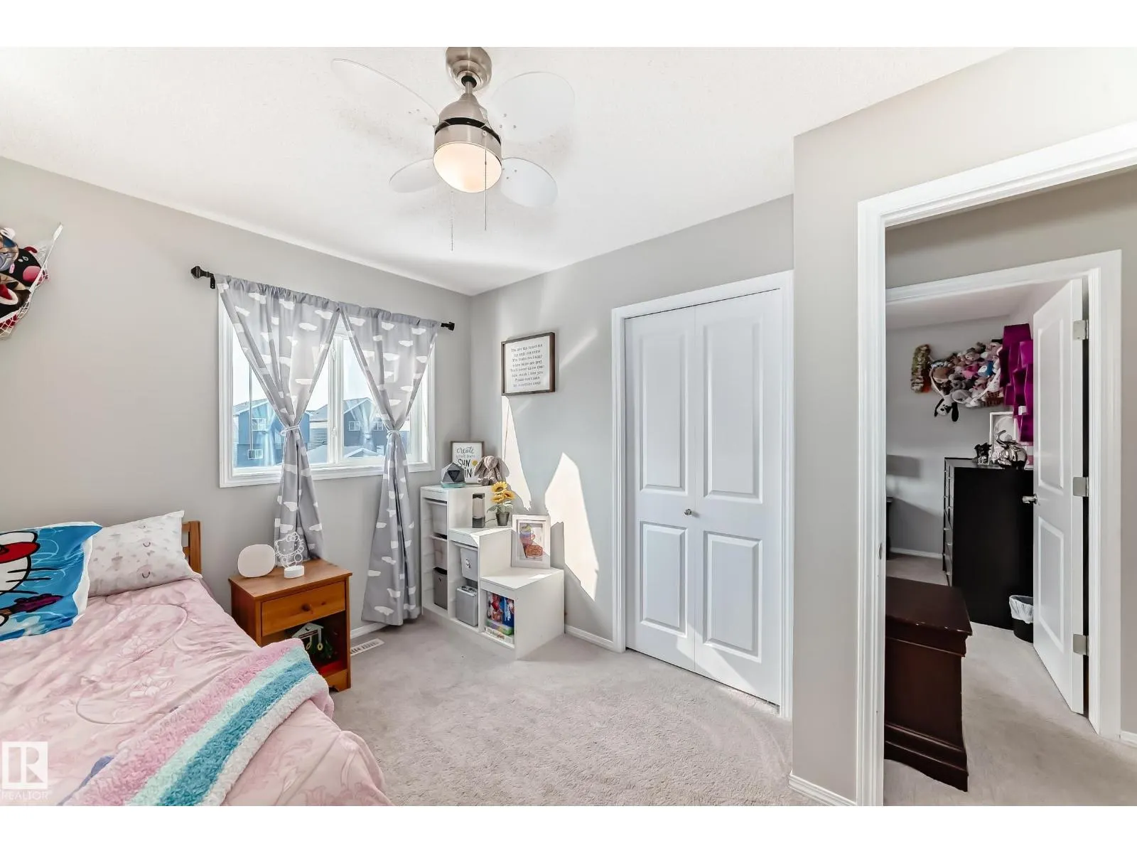 398 SIMMONDS WY