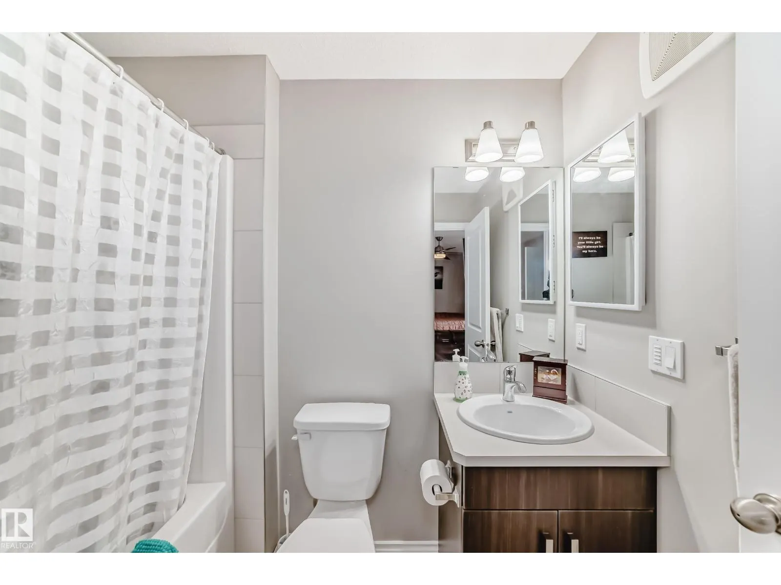 398 SIMMONDS WY