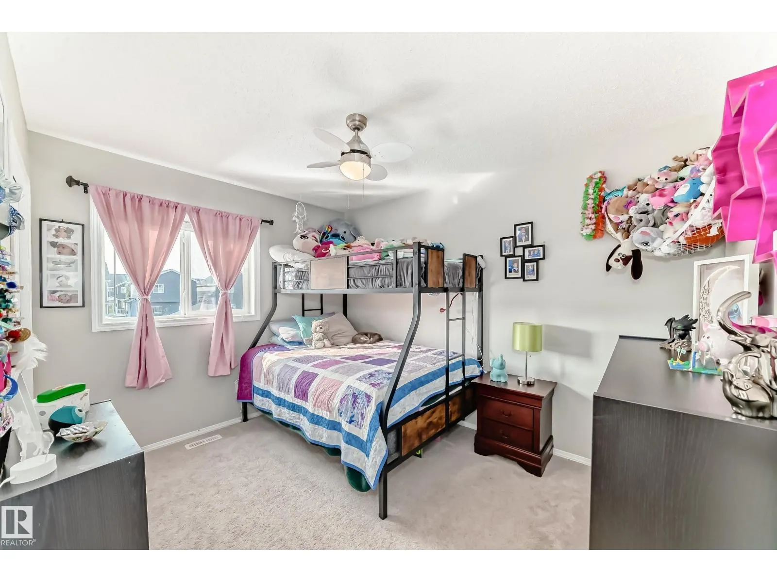398 SIMMONDS WY