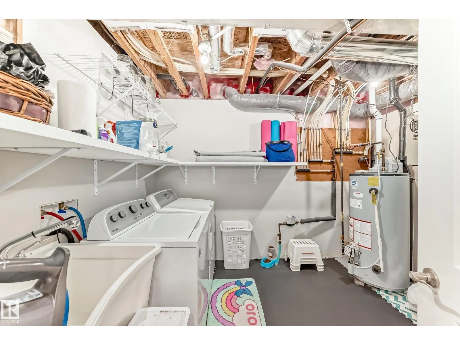 398 SIMMONDS WY