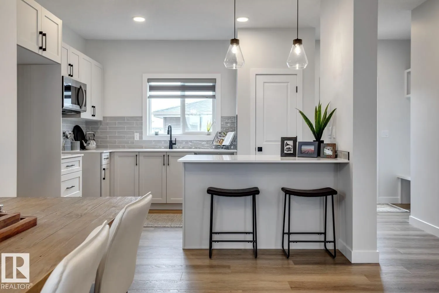 51 SERENO LN