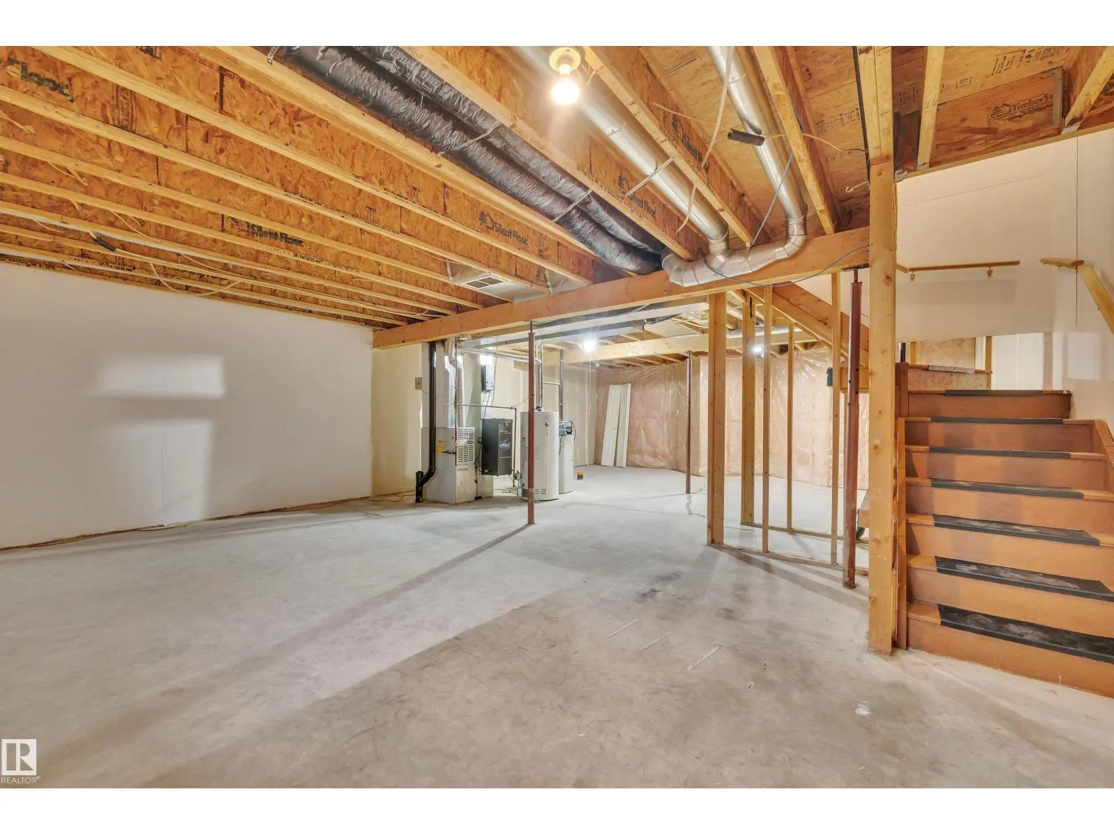 224 RAVINE VI