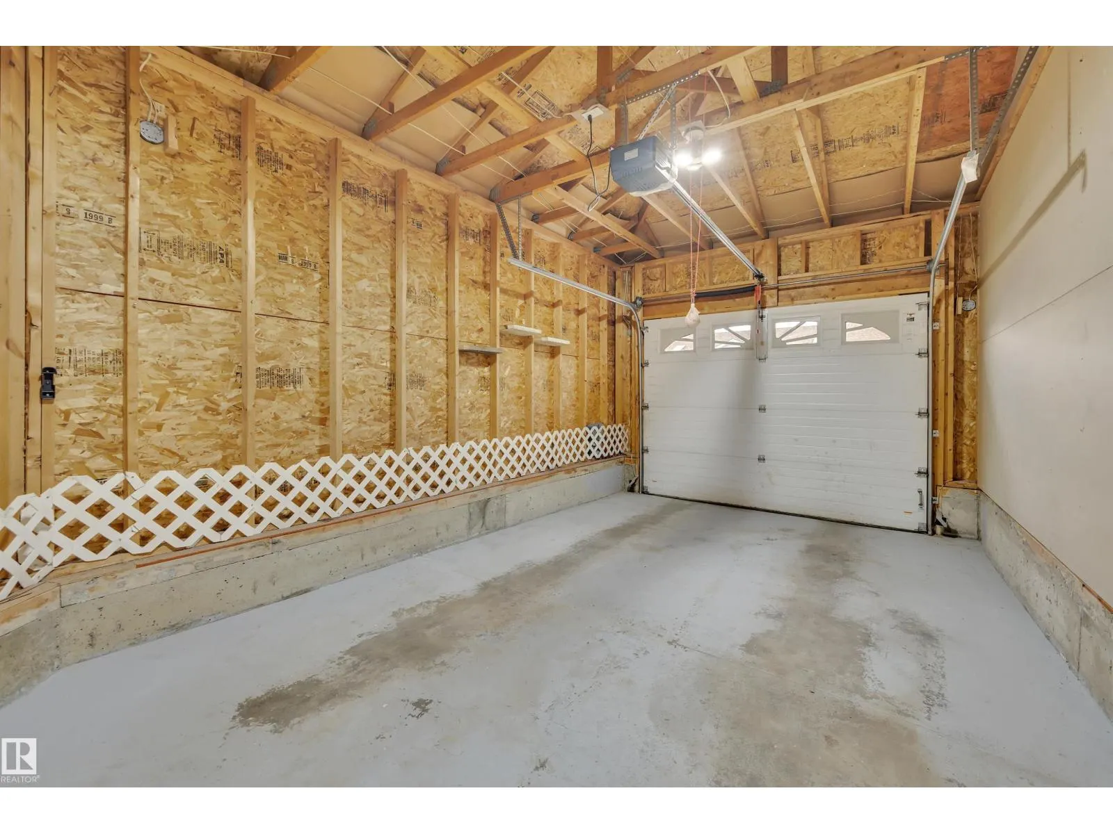 224 RAVINE VI