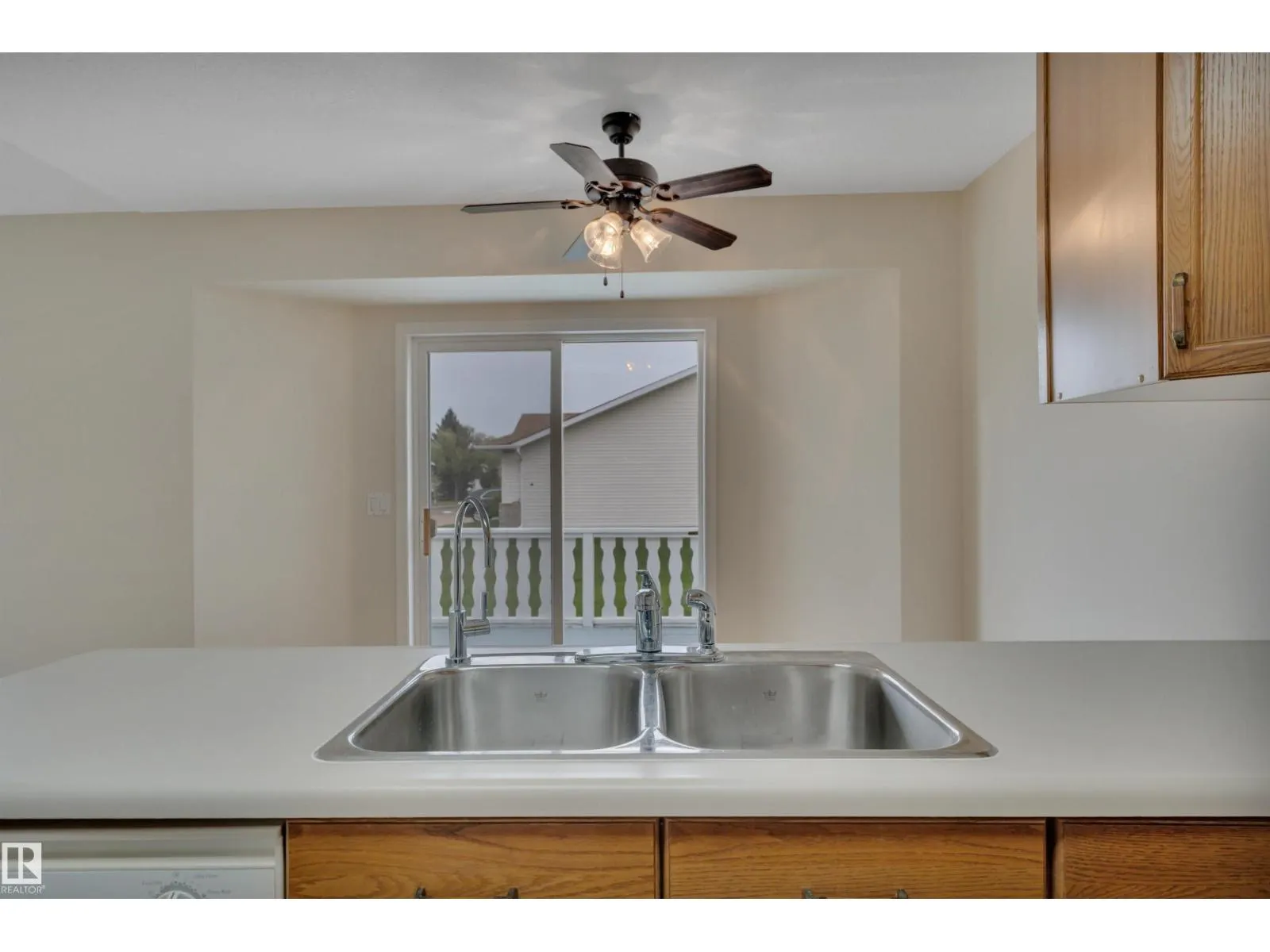 224 RAVINE VI