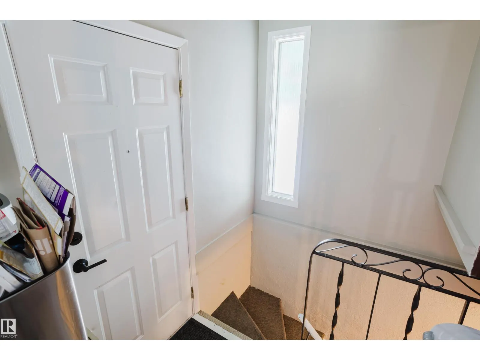 14632 95 AV NW