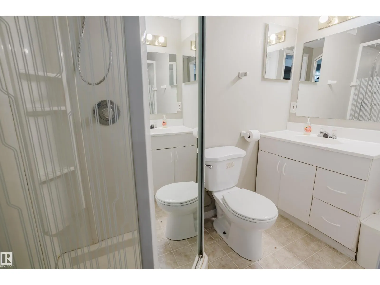 14632 95 AV NW