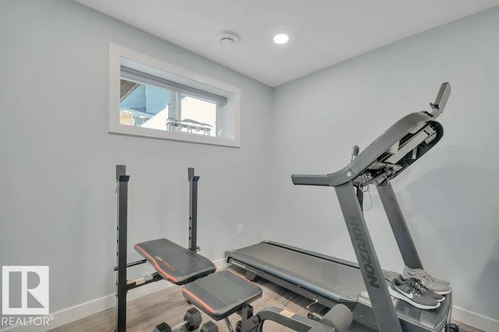78 SANDALWOOD PL