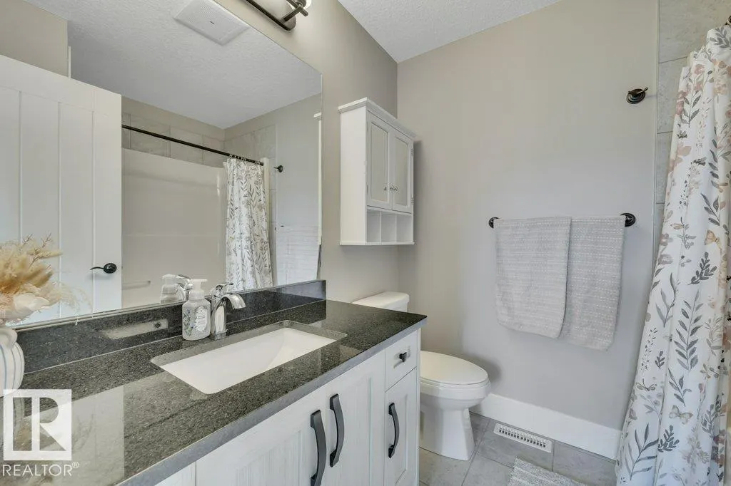 78 SANDALWOOD PL