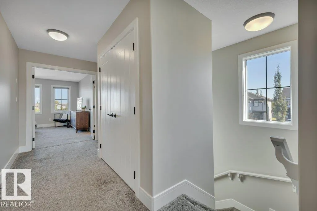 78 SANDALWOOD PL