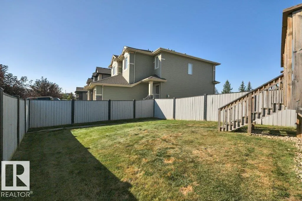 78 SANDALWOOD PL