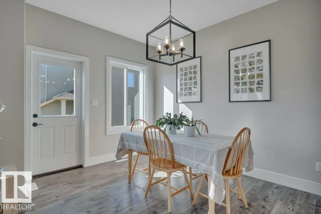 78 SANDALWOOD PL