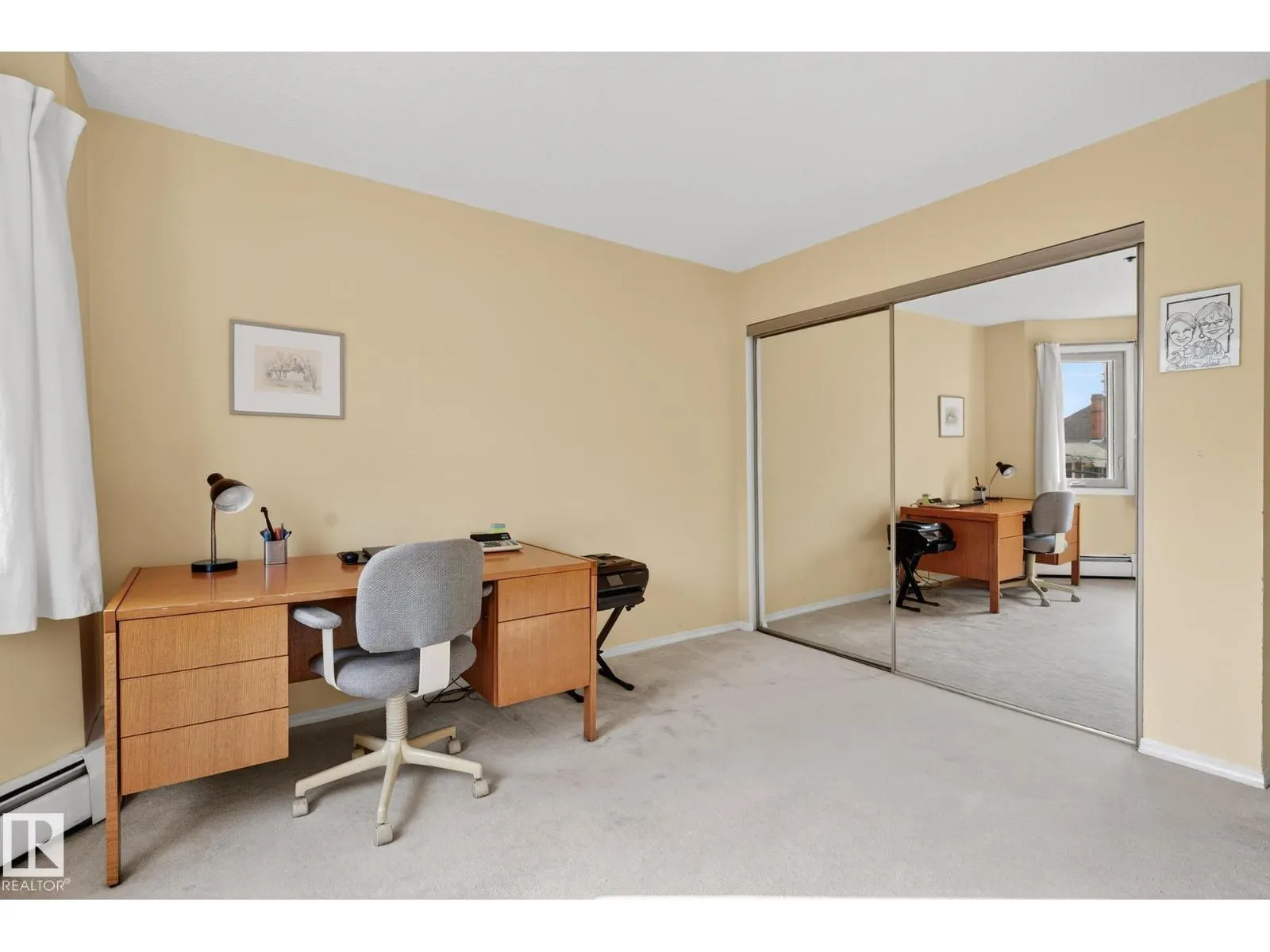 #305 10171 119 ST NW