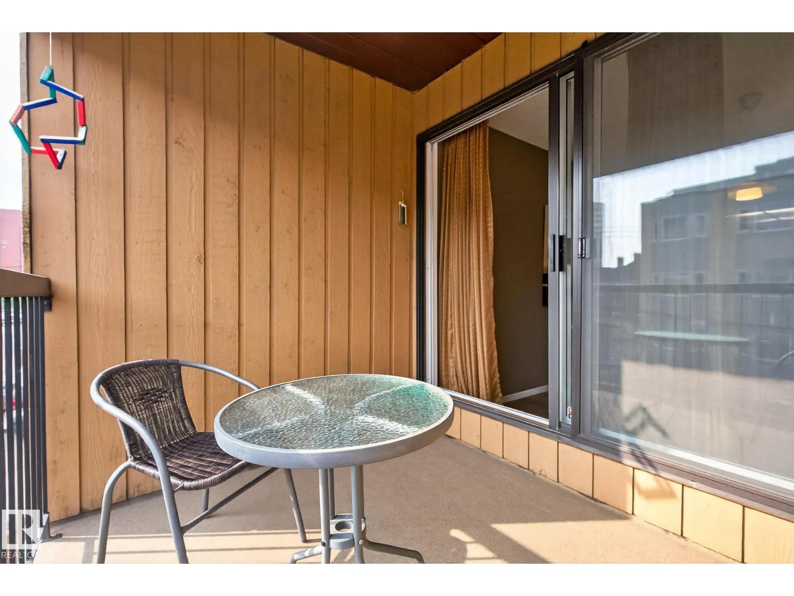 #305 10171 119 ST NW