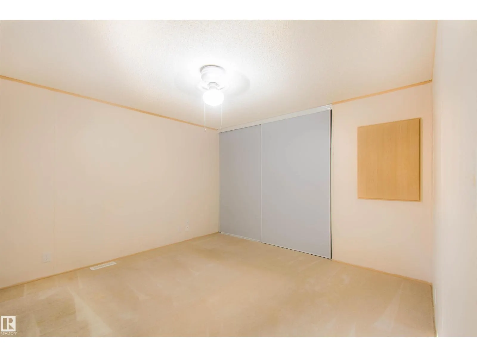 #87 12604 153 AV NW NW