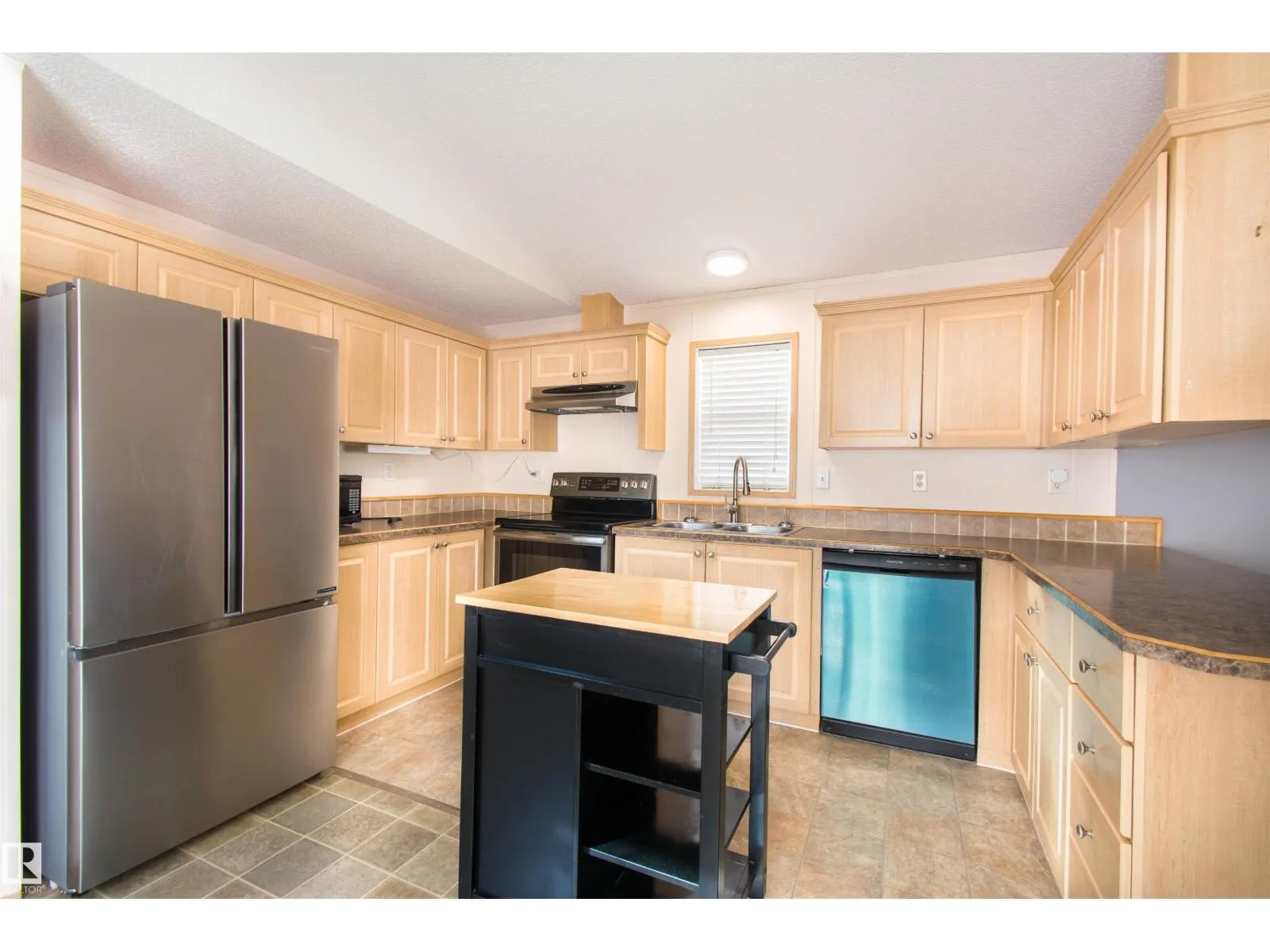 #87 12604 153 AV NW NW