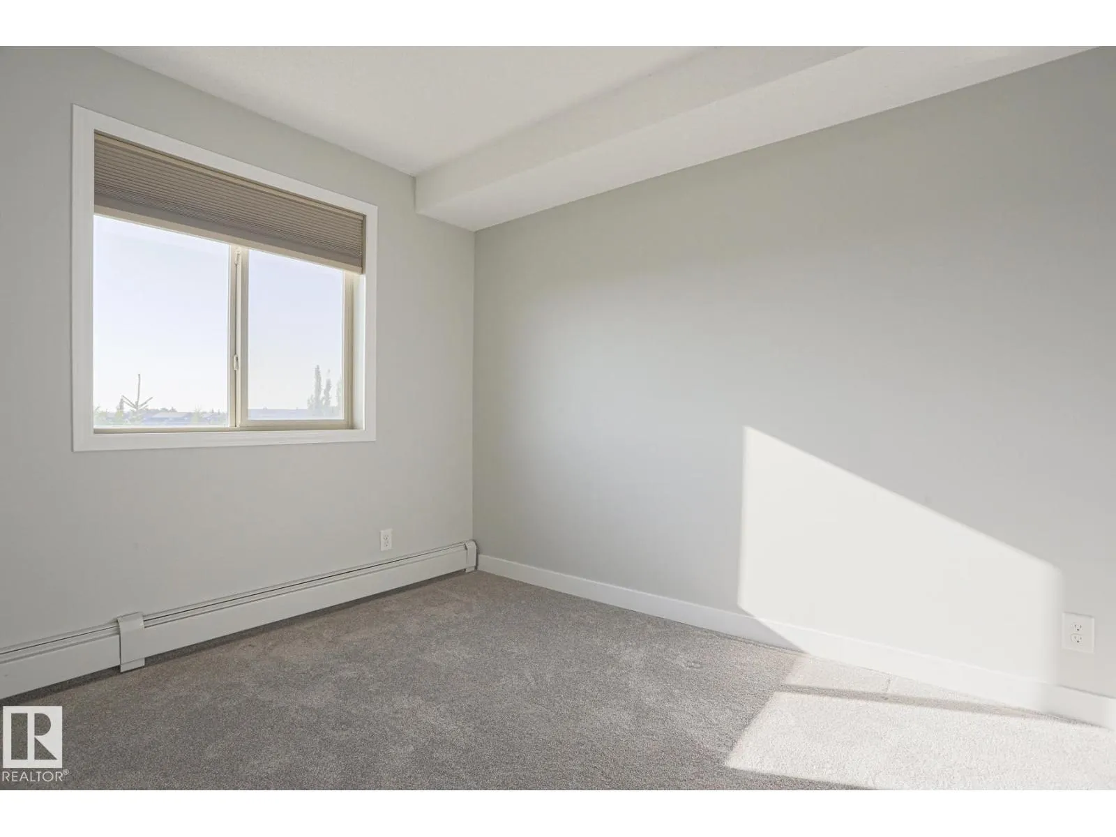 #314 11808 22 AV SW SW